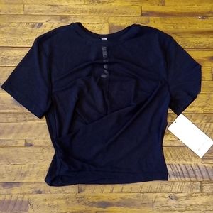 Lululemon Mesh Reversible Yoga Tee - 4 (new)